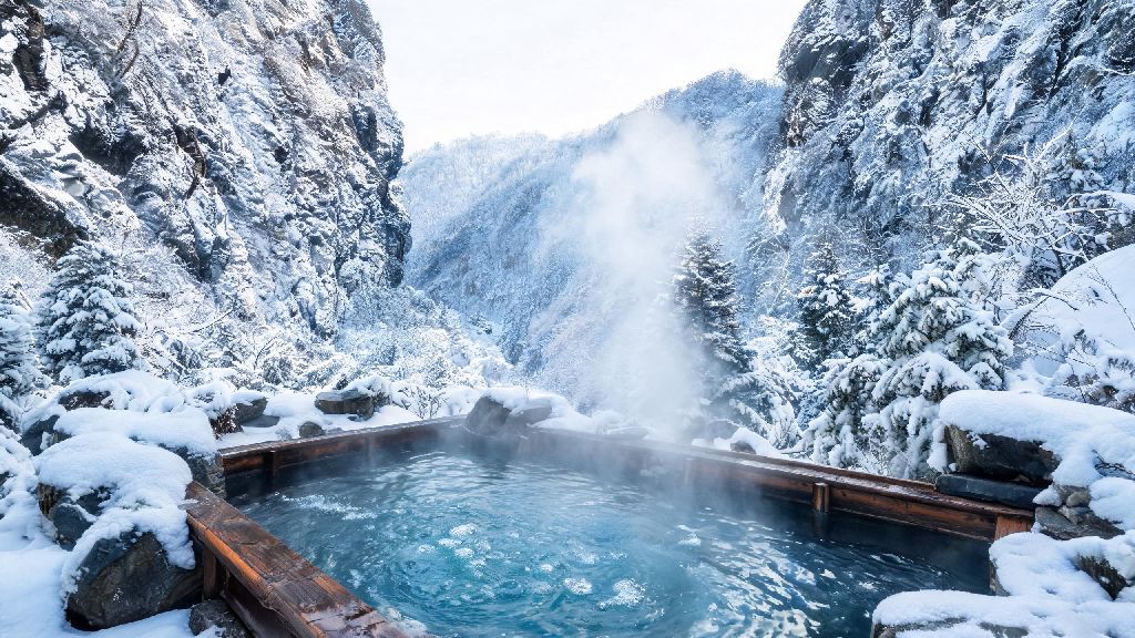 2026 Guide to the Ghost of Yotei Hot Springs Scene: Hidden Secrets & Tips